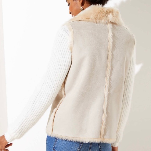 Loft Beige Faux Fur Reversible Vest - Picture 3 of 8